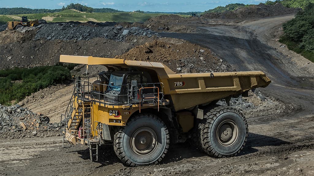 Fourniture de pièces et engins Caterpillar & Donaldson